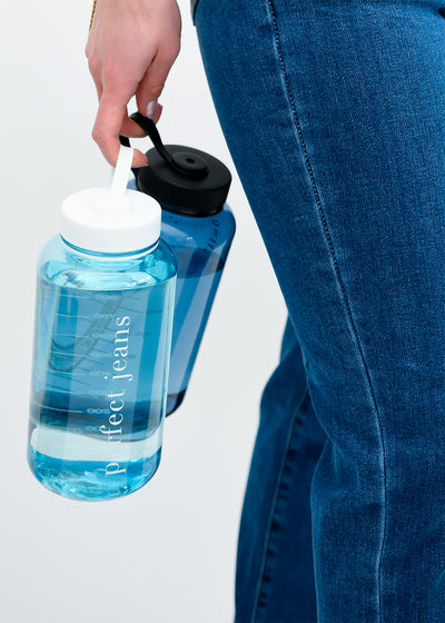 Perfect Water Bottle - Arctic Marguerites™